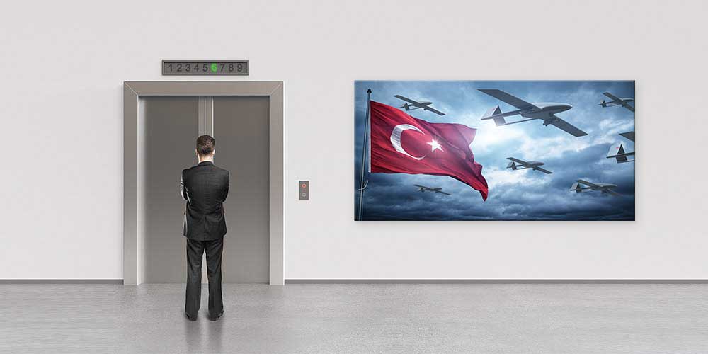 Türk Bayrağı ve İHA Filosu Dekoratif Baskı 11306