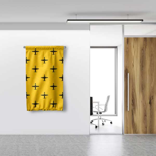 Uçak Desenli Sarı Duvar Flaması 11148