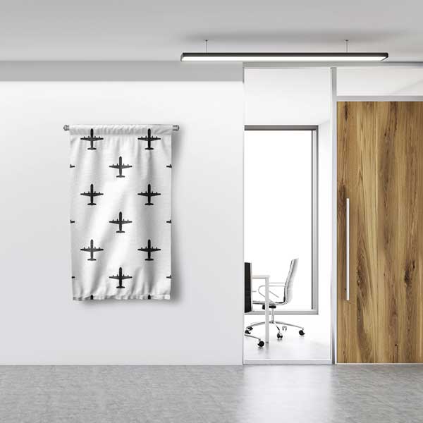 Uçak Desenli Beyaz Duvar Flaması 11149