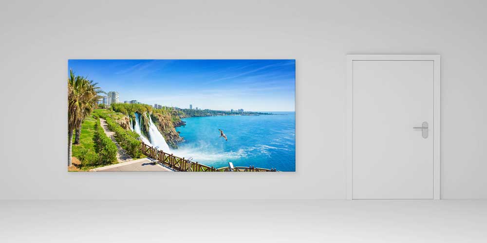 Denize Dökülen Şelale ve Falez Manzaralı Büyük Ebat Duvar Dekor Ürünü 11896