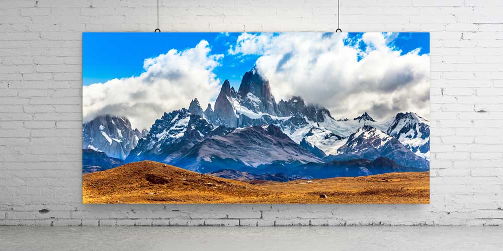 Keskin Zirveler ve Bulutlu Dağ Manzarası Büyük Ebat Duvar Dekoru 14111
