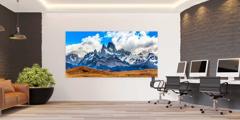 Keskin Zirveler ve Bulutlu Dağ Manzarası Büyük Ebat Duvar Dekoru 14111