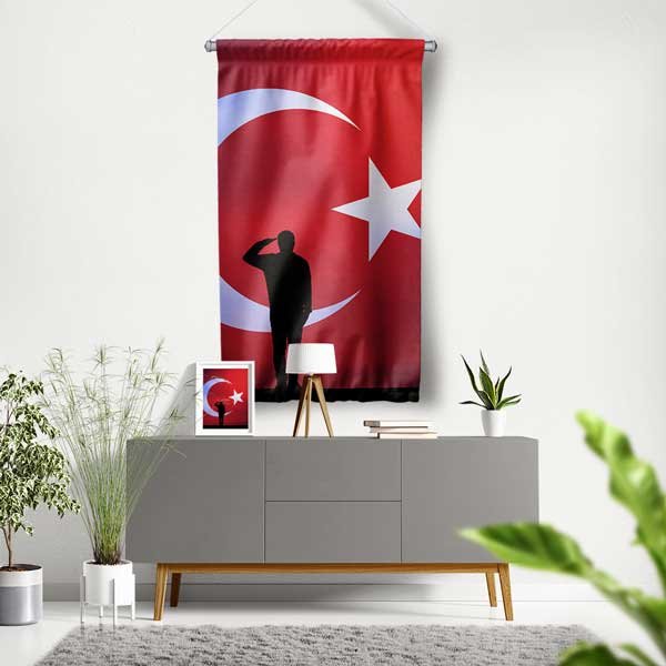 Asker Duvar Flaması | Türk Bayrağı ve Selam Duran Asker 11159