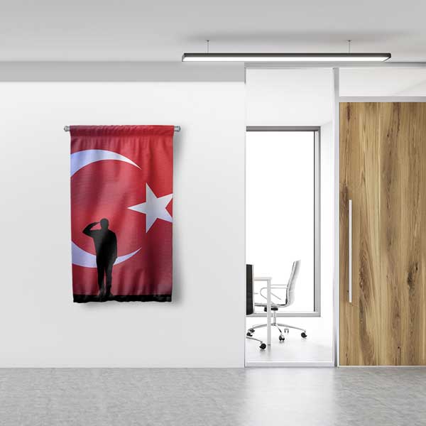 Asker Duvar Flaması | Türk Bayrağı ve Selam Duran Asker 11159