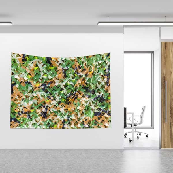 Yeşil ve Kahve Tonlarında Soyut Kamuflaj Duvar Örtüsü 11098