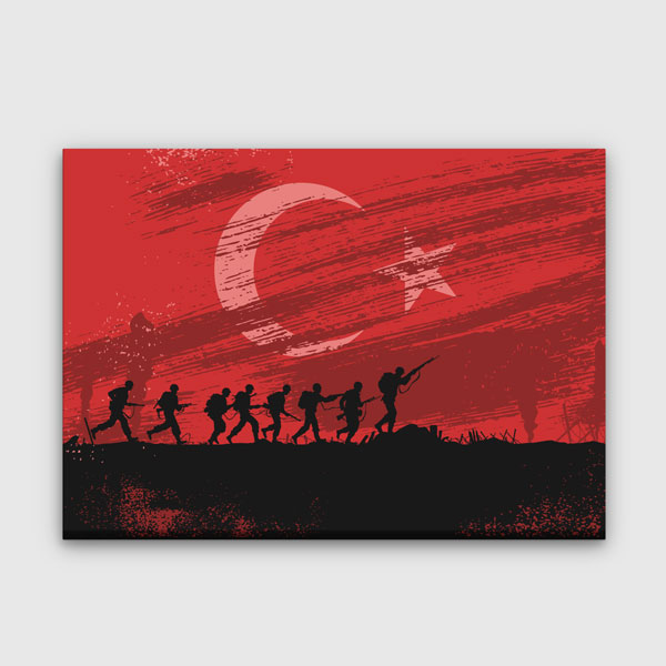 Türk Bayrağı Fonlu Asker Yürüyüşü Kanvas Tablo – 11236