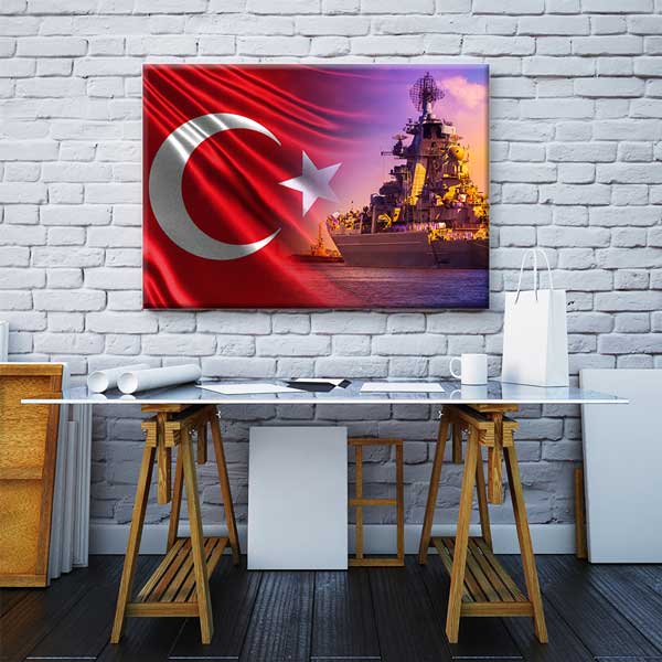 Türk Bayraklı Büyük Savaş Gemisi Kanvas Tablo – 11201