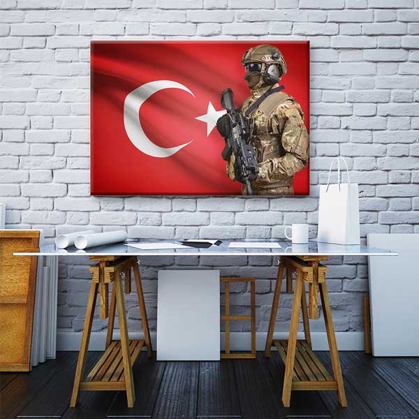Türk Bayrağı ve Mehmetçik Temalı Kanvas Tablo – 11234