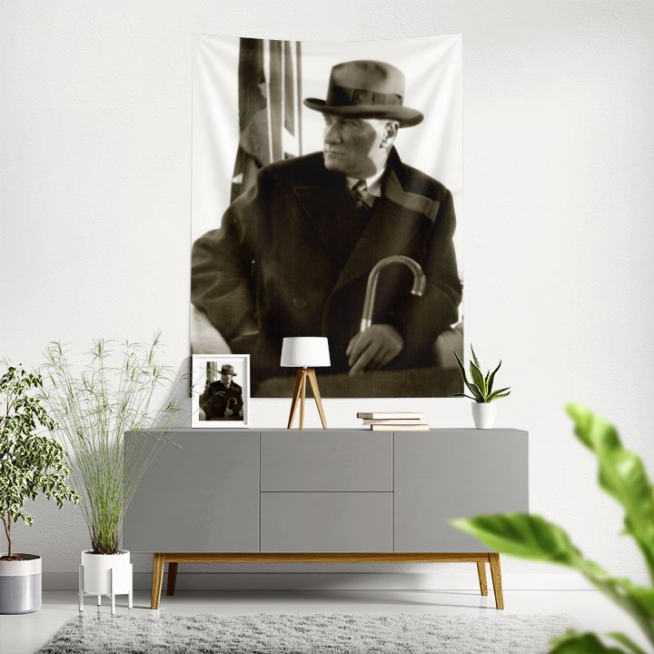 Atatürk Cumhuriyet Temalı Şapkalı Portre Duvar Örtüsü Kumaş Baskı 6208