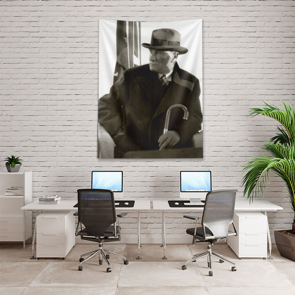 Atatürk Cumhuriyet Temalı Şapkalı Portre Duvar Örtüsü Kumaş Baskı 6208