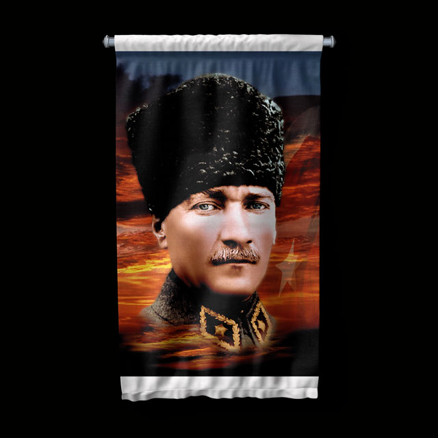 Atatürk Askeri Üniformalı Duvar Flaması Kumaş Baskı 6231