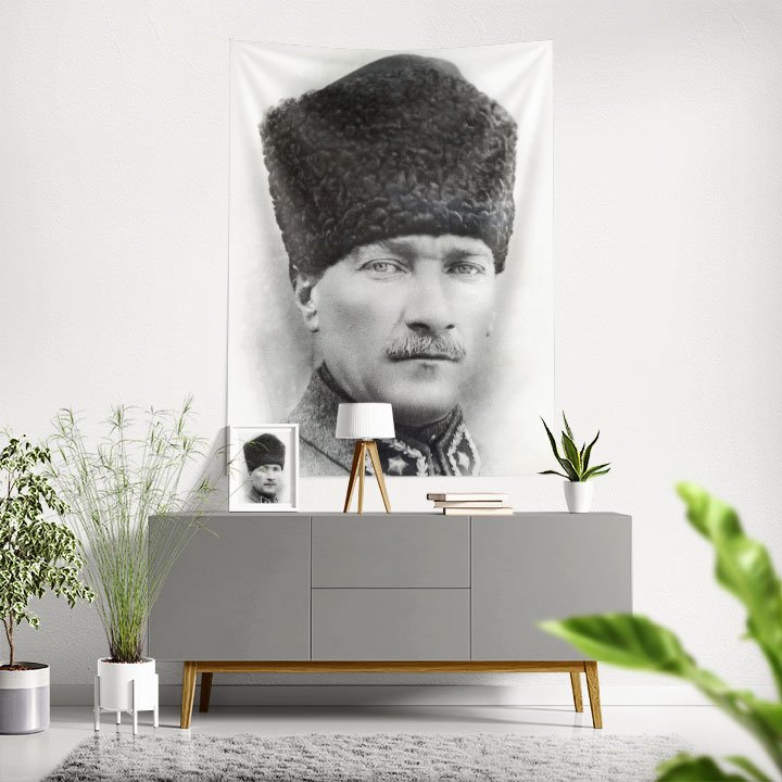 Atatürk Kalpaklı Portre Duvar Örtüsü Kumaş Baskı 6210