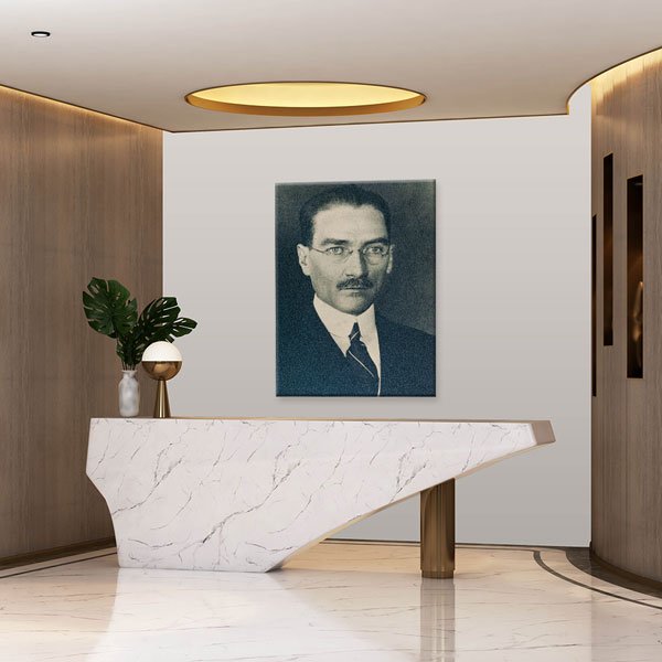 Atatürk Portresi Gözlüklü Klasik Poz Kanvas Tablo 6179