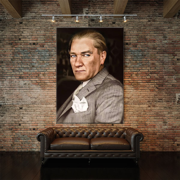 Atatürk Klasik Poz Renkli Portre Kanvas Tablo 6182
