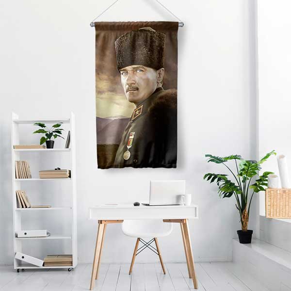 Atatürk Askeri Üniformalı Duvar Flaması Kumaş Baskı 14315