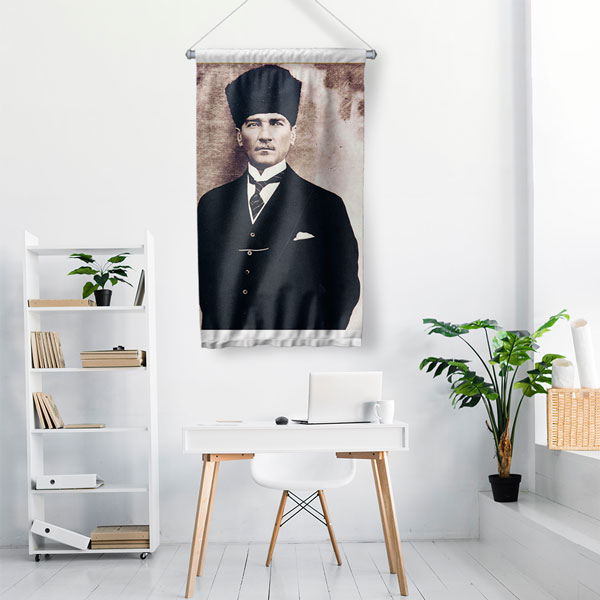 Atatürk Renkli Portre Duvar Flaması Kumaş Baskı 6228