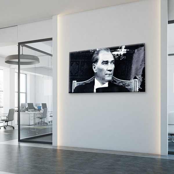 Atatürk Düşünceli Bakışlar Siyah Beyaz Kanvas Tablo – 6199