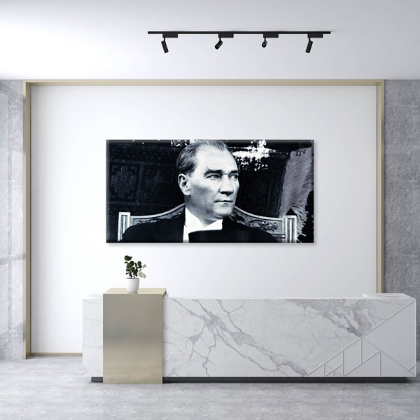 Atatürk Düşünceli Bakışlar Siyah Beyaz Kanvas Tablo – 6199