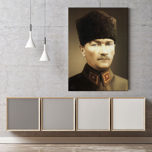 Atatürk Askeri Üniformalı Portre Kanvas Tablo 6181