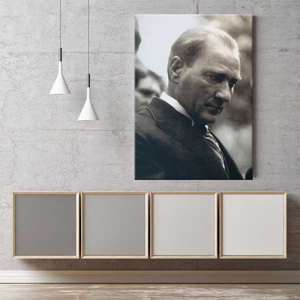 Düşünceli Atatürk Portre Kanvas Tablo 13942