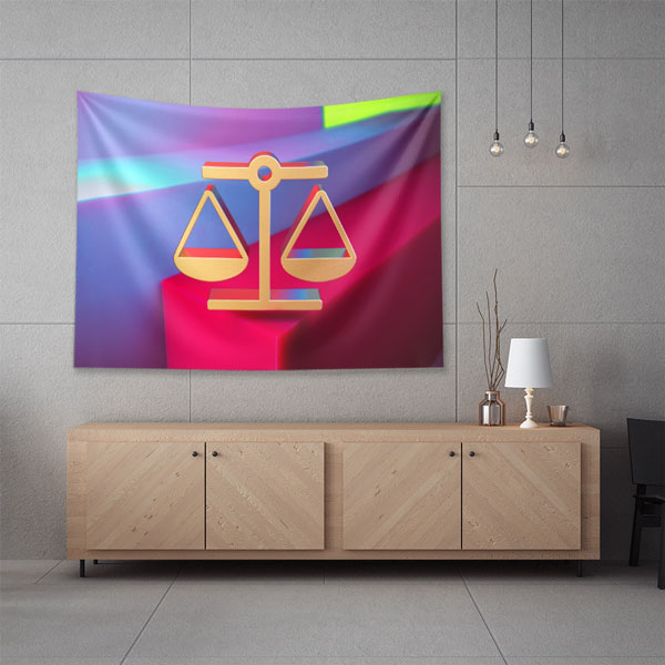 avukat-ofis-duvar-dekor-5298-03 Modern Adalet Terazisi Duvar Örtüsü – Renkli Tasarımlı Kumaş Baskı 5298