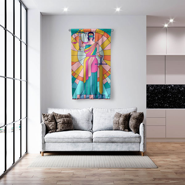 Renkli Lady Justice Tasarımlı Duvar Flaması 5320