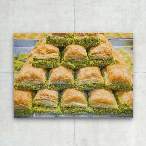 Piramid Fıstıklı Baklava Duvar Tablosu Kanvas – 12169