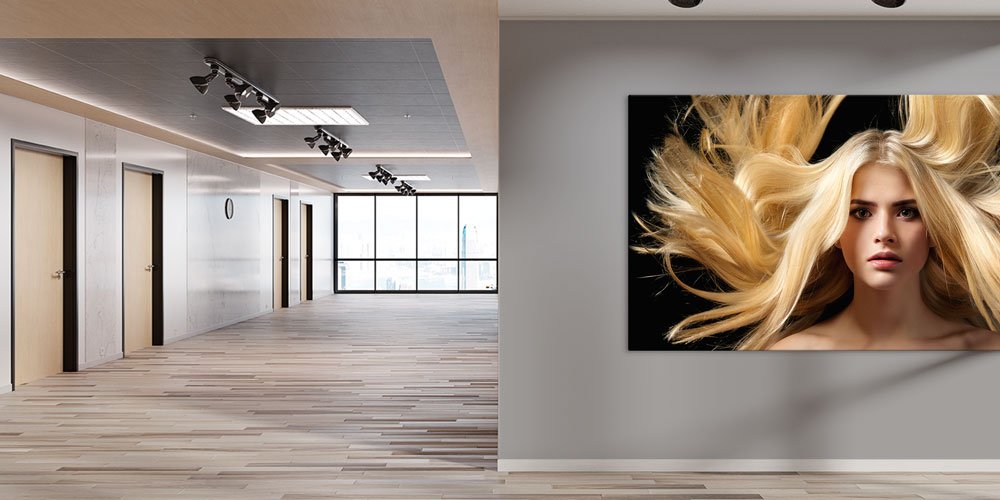 beauty-saloon-wall-art-7922-02 Sarı Saçlı Kadın Portresi Duvar Dekoru 7922