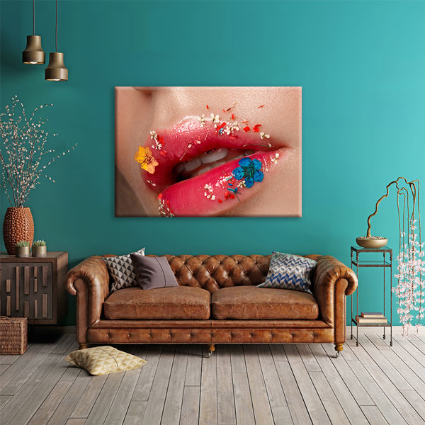 beauty-shop-canvas-5638-01 Çiçek Detaylı Dudak Görseli Güzellik Salonu Kanvas Tablo – 5638