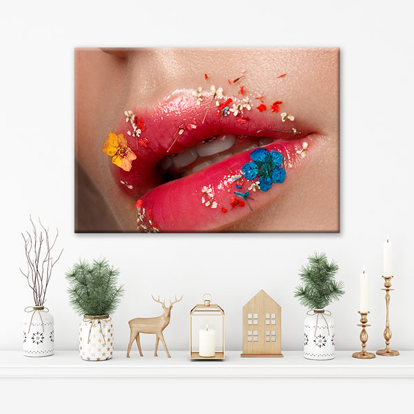 beauty-shop-canvas-5638-02 Çiçek Detaylı Dudak Görseli Güzellik Salonu Kanvas Tablo – 5638