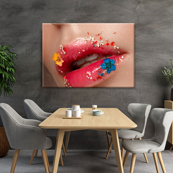 beauty-shop-canvas-5638-04 Çiçek Detaylı Dudak Görseli Güzellik Salonu Kanvas Tablo – 5638