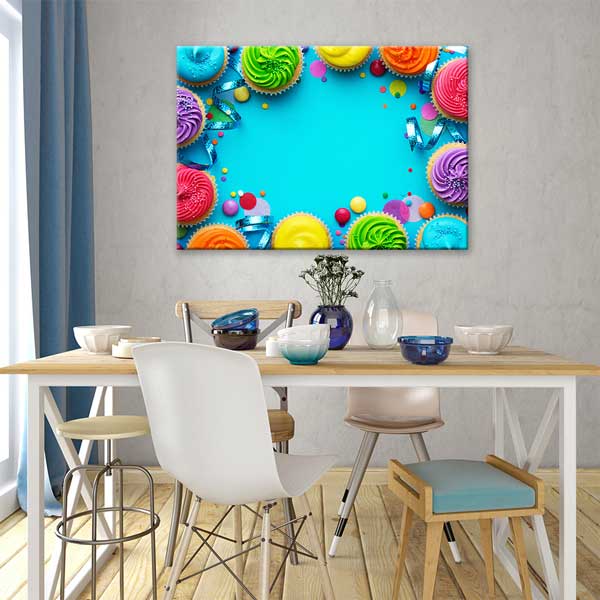 Renkli Cupcake Tasarımlı Kanvas Duvar Tablosu – 12193