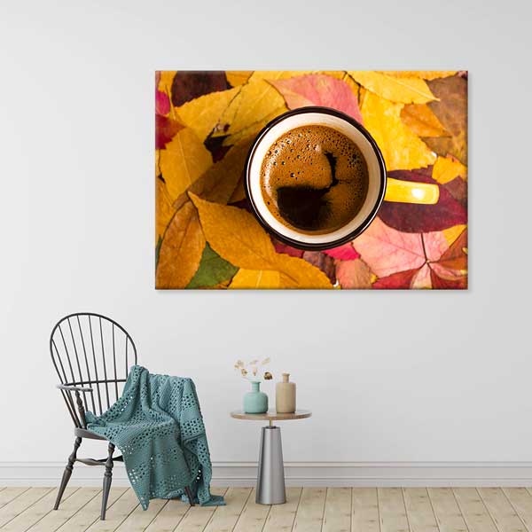 Sonbahar Yaprakları Arasında Kahve Fincanı Duvar Tablosu – 12215
