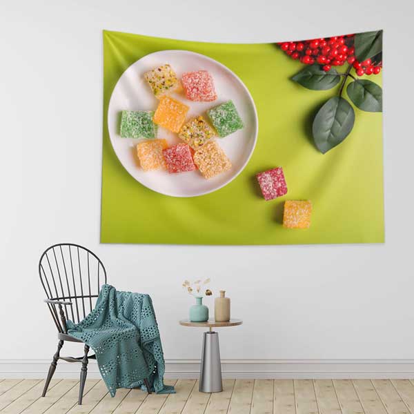 cafe-wall-art-tapestry-12569-02 Renkli Lokum ve Yeşil Fon Temalı Duvar Örtüsü 12569