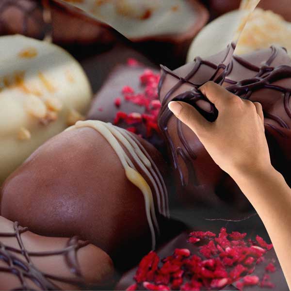 Çikolata Trüf Desenli Kafe Duvar Örtüsü Kumaş Baskı 12542