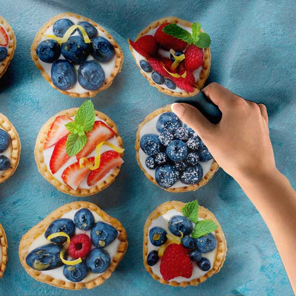 cafe-wall-decoration-12548-04 Meyveli Mini Tartlar Temalı Duvar Dekoru Kumaş Baskı 12548