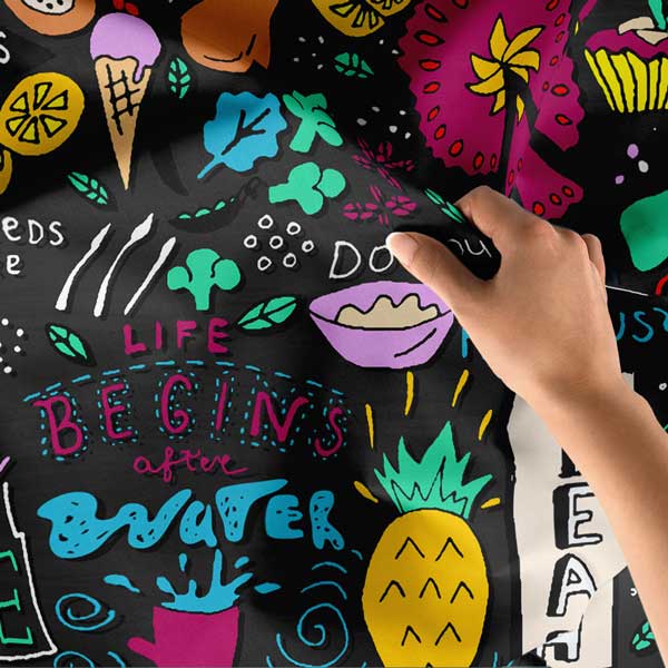 Renkli Kafe Duvar Tablosu – Eğlenceli Grafik Desenli Tapestry 12553