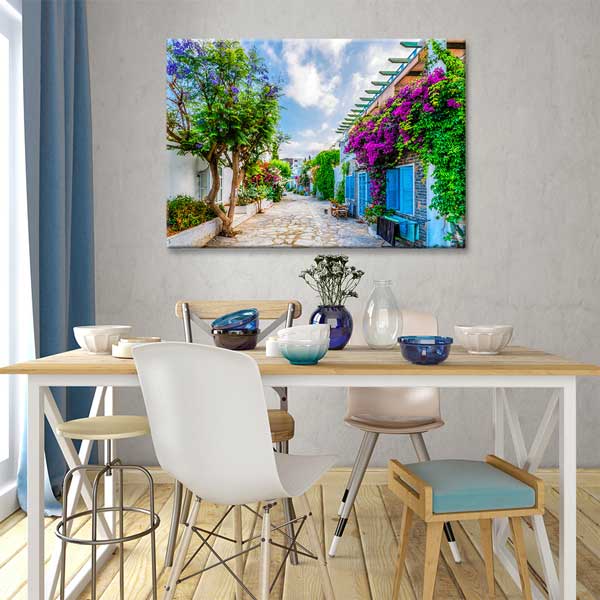 canvas-wall-art-12005-02 Çiçeklerle Çevrili Renkli Sokak Manzaralı Duvar Tablosu Kanvas Tablo 12005