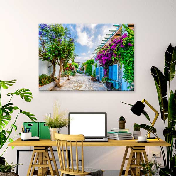 canvas-wall-art-12005-03 Çiçeklerle Çevrili Renkli Sokak Manzaralı Duvar Tablosu Kanvas Tablo 12005