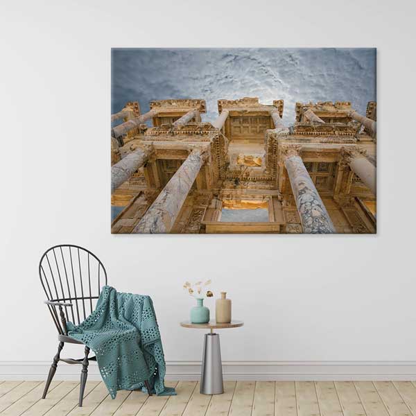 Alttan Bakış Antik Cephe ve Sütunlar Kanvas Tablo 12040