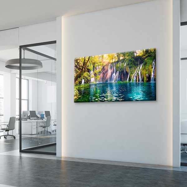 Doğa İçinde Şelale ve Turkuaz Göl Manzarası Kanvas Tablo – 13711