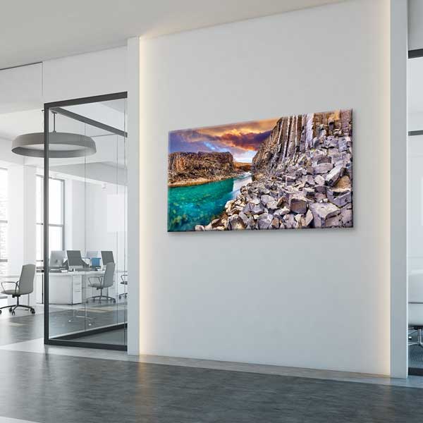 canvas-wall-art-13732-03 Bazalt Kayalıklar ve Turkuaz Nehir Manzarası Kanvas Tablo – 13732