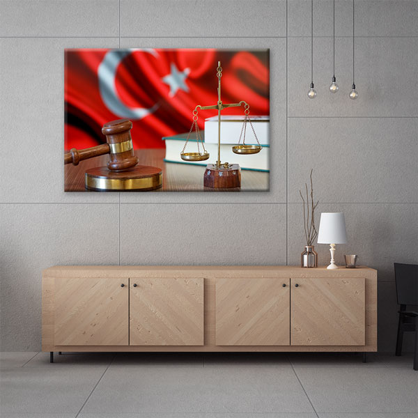 canvas-wall-art-5260-04 Türk Bayraklı Adalet Terazisi ve Hakim Tokmağı Temalı Kanvas Tablo – 5260