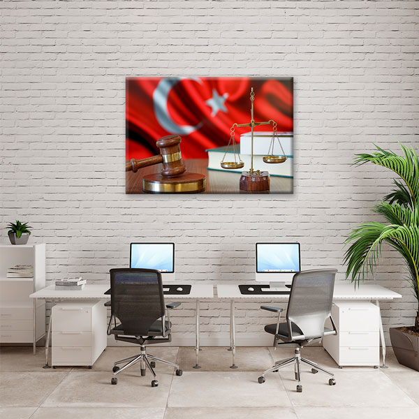 canvas-wall-art-5260-05 Türk Bayraklı Adalet Terazisi ve Hakim Tokmağı Temalı Kanvas Tablo – 5260