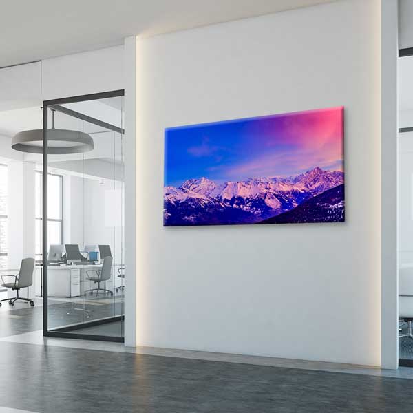 Pembe Gün Batımı Işığında Kar Dağları Panoramik Kanvas Tablo – 13674