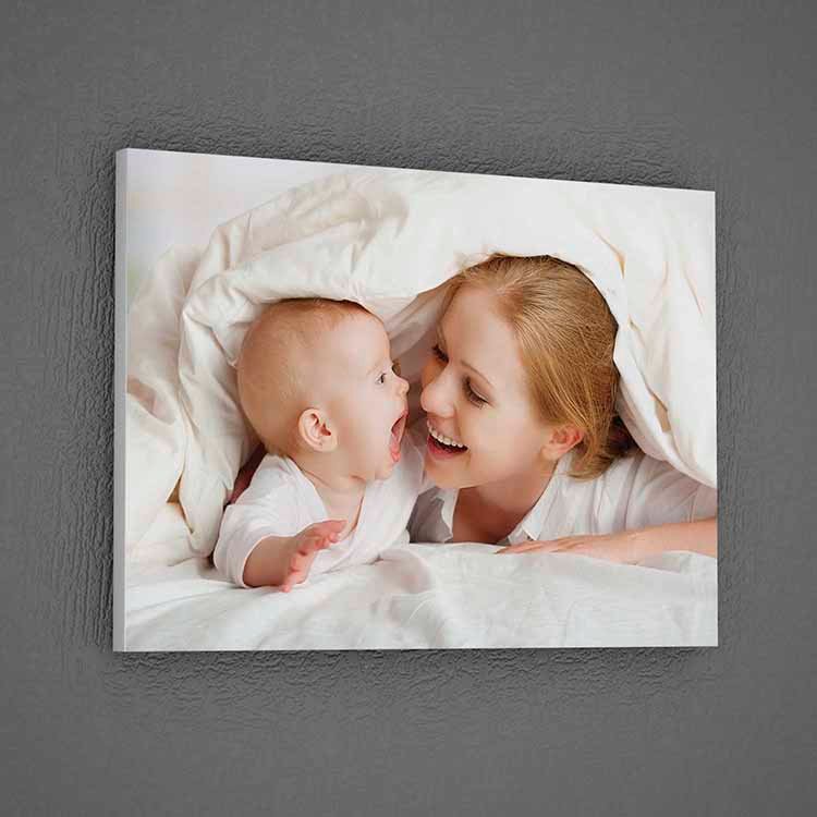 Anne ve Bebek Oyun Anı Temalı Duvar Tablosu – 1895