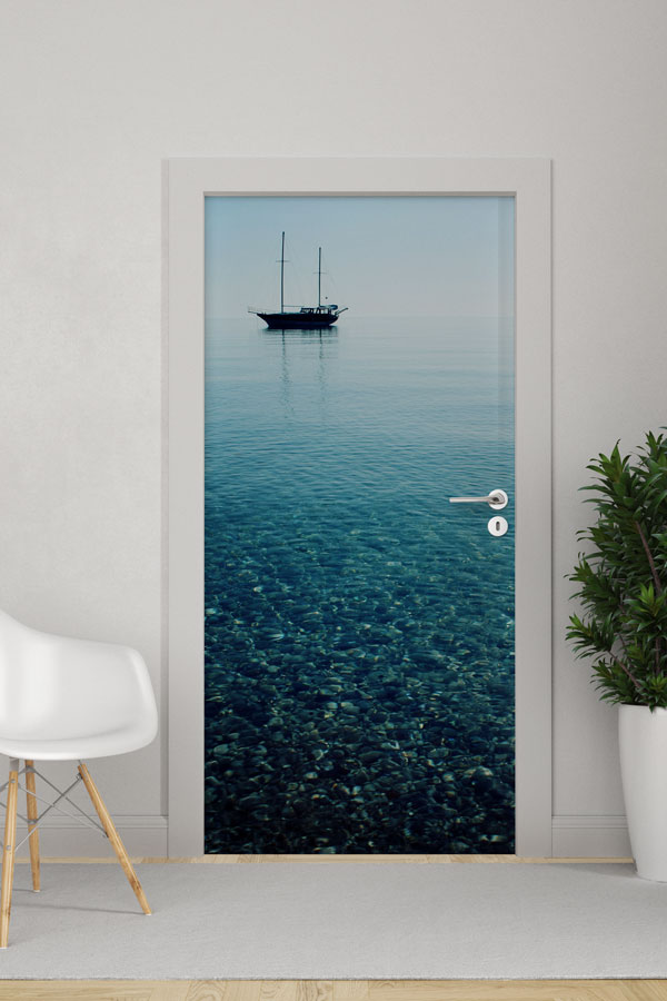 school,class,door,decoration Sakin Deniz ve Yelkenli Tekne Manzaralı Kapı Giydirme 9846