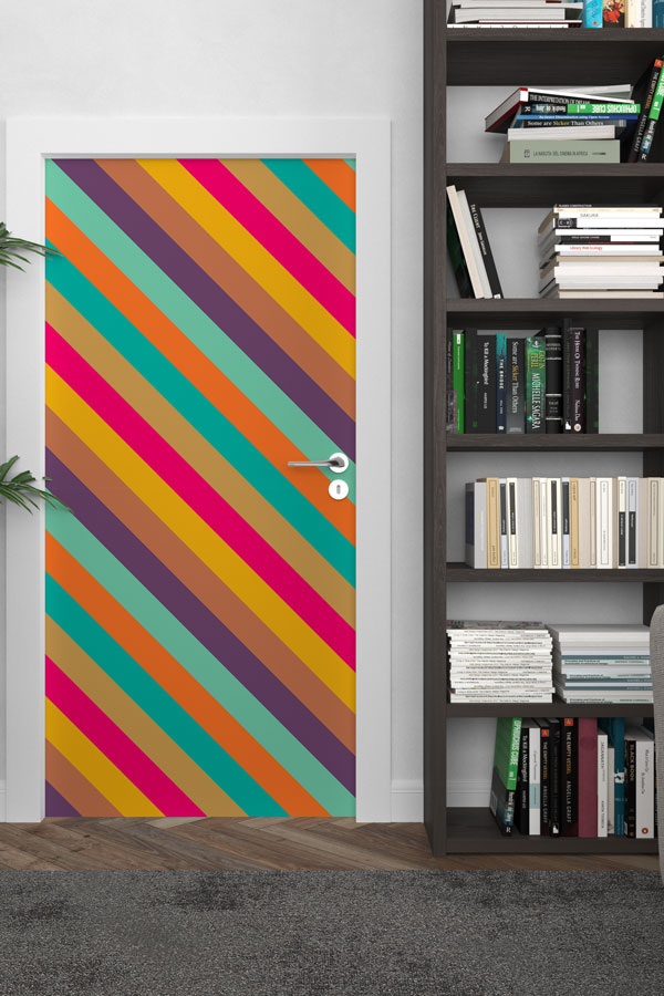 Renkli Diyagonal Çizgiler Desenli Kapı Giydirme 9418
