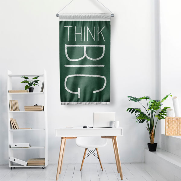 Think Big İngilizce Eğitim Duvar Flaması 8045