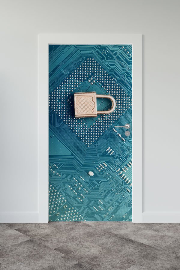 computer-class-door-design-8894-00 Siber Güvenlik ve Devre Kartı Kapı Giydirme - BT Sınıfı & Güvenlik Odası 8894